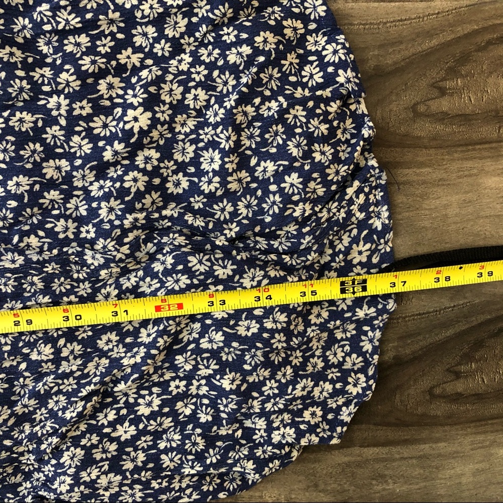 *SOLD* Flowy XS floral print long-sleeved summer - Picture 11 of 13